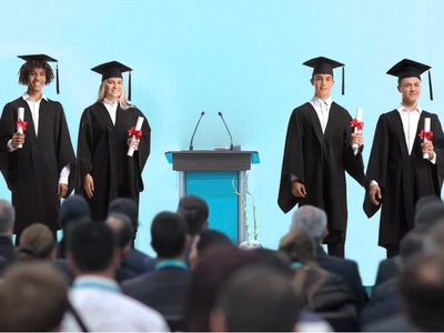 I Rushed to My Daughter's Graduation   But I Ended Up Being Shut Out