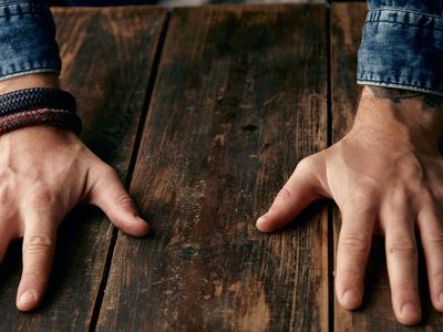 Woman Spots Bracelet She Made for Missing Son on Waiter's Hand After Two Years &
Confronts Him Before Paying the Bill