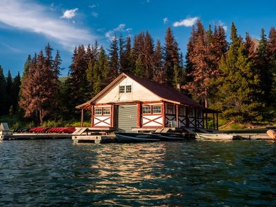 My Mom Promised Me Our Family's Lake House – After I Paid for Renovations, She
Gave It to My Sister Instead