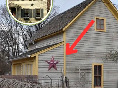 If You Spot A Home With A Star On It, Here’s What It Means